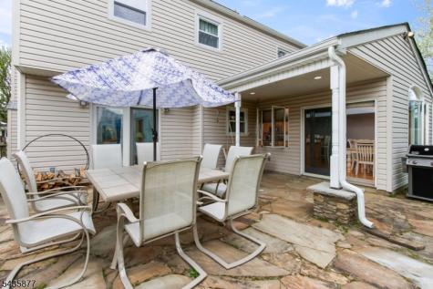 14 Allyson Road Mount Olive NJ 07836