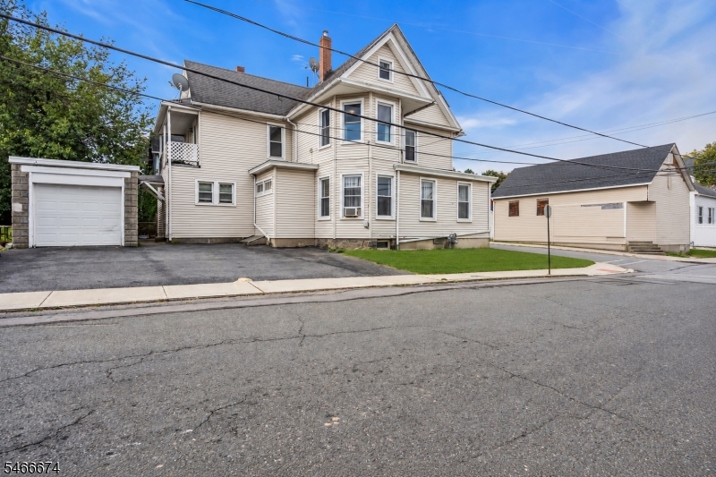 56 Summit Avenue Phillipsburg NJ 08865