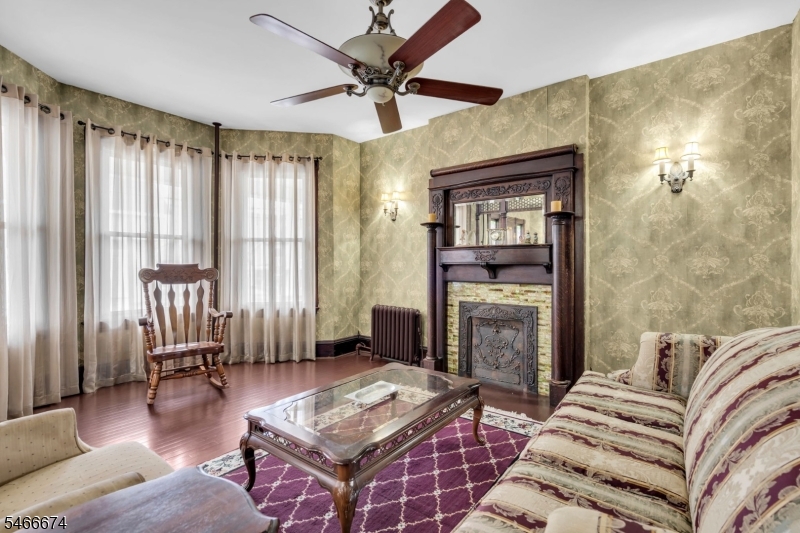 56 Summit Avenue Phillipsburg NJ 08865