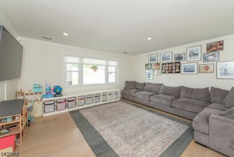 14 Queens Road Rockaway NJ 07866