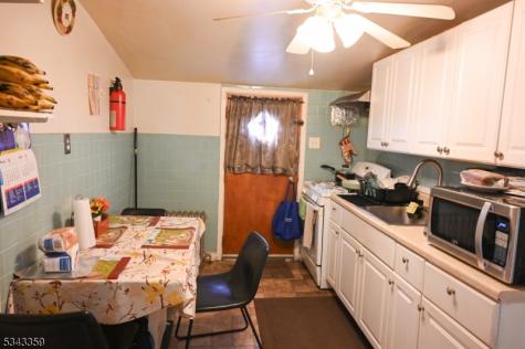 12 Old Post Road Edison NJ 08817