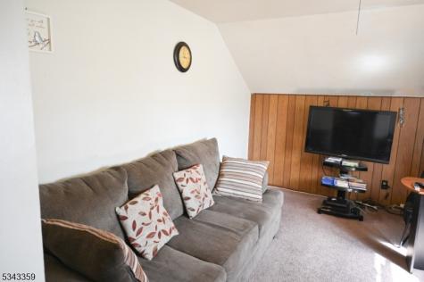 12 Old Post Road Edison NJ 08817