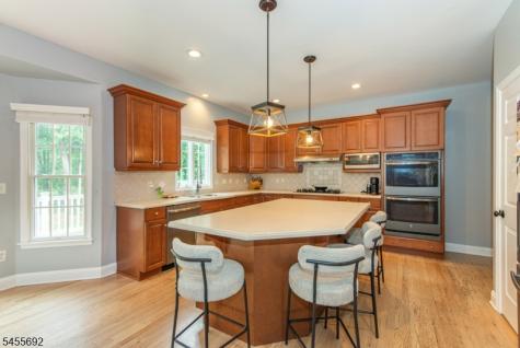 18 Stoneybrook Road Washington NJ 07853