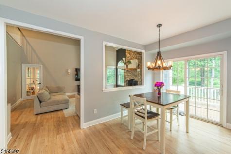 18 Stoneybrook Road Washington NJ 07853