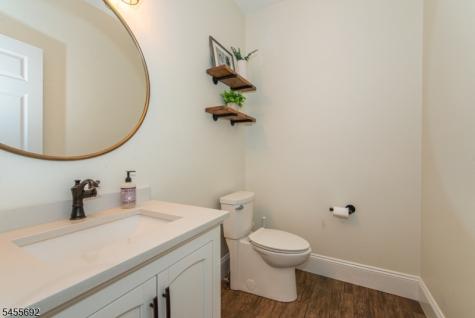 18 Stoneybrook Road Washington NJ 07853