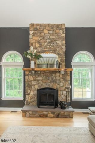18 Stoneybrook Road Washington NJ 07853