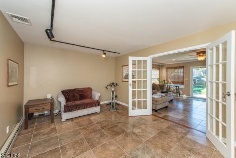 257 Eyland Avenue Roxbury NJ 07876