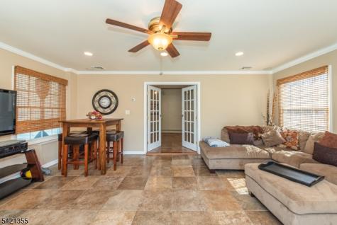 257 Eyland Avenue Roxbury NJ 07876