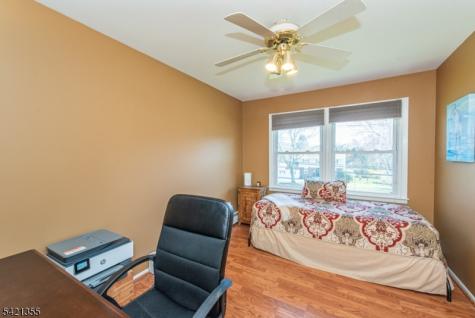 257 Eyland Avenue Roxbury NJ 07876