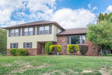 257 Eyland Avenue Roxbury NJ 07876