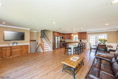 257 Eyland Avenue Roxbury NJ 07876