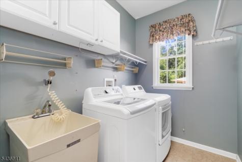 14 Hawk Drive Raritan NJ 08551