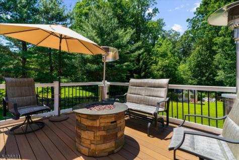14 Hawk Drive Raritan NJ 08551