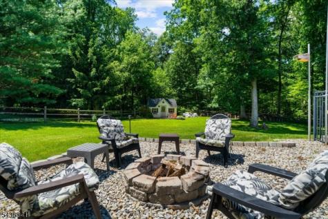 14 Hawk Drive Raritan NJ 08551