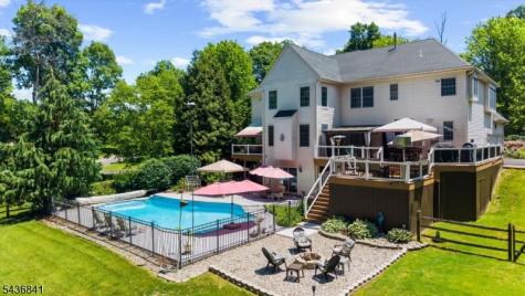 14 Hawk Drive Raritan NJ 08551