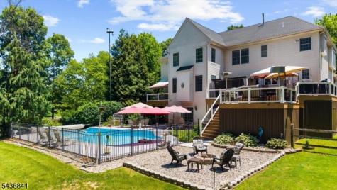 14 Hawk Drive Raritan NJ 08551