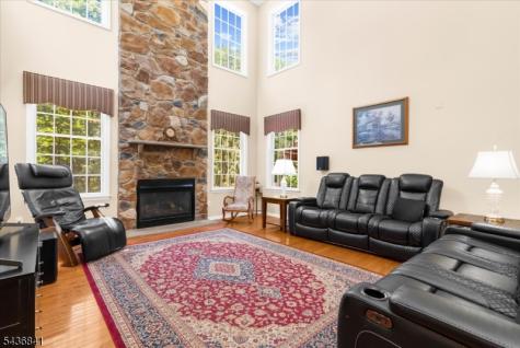 14 Hawk Drive Raritan NJ 08551