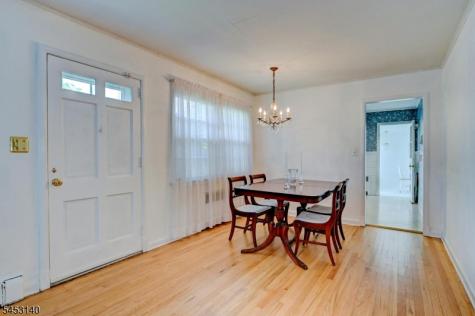 271 Summit Road Mountainside NJ 07092