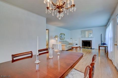 271 Summit Road Mountainside NJ 07092