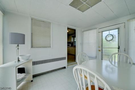 271 Summit Road Mountainside NJ 07092
