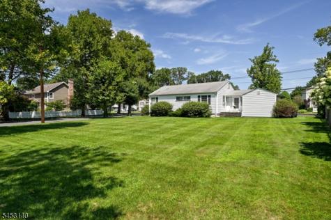 271 Summit Road Mountainside NJ 07092