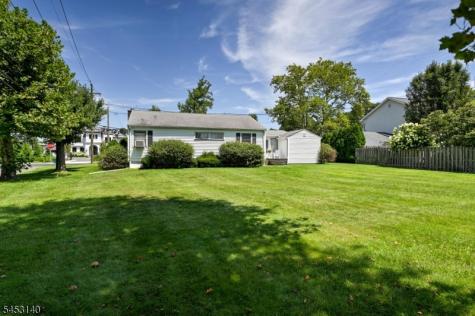 271 Summit Road Mountainside NJ 07092