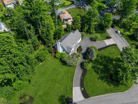 2 Log Road Jefferson NJ 07849
