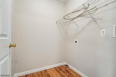2 Log Road Jefferson NJ 07849