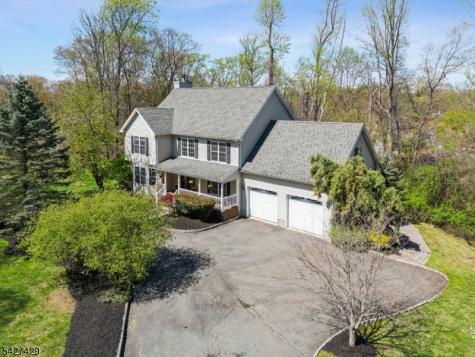 2 Log Road Jefferson NJ 07849