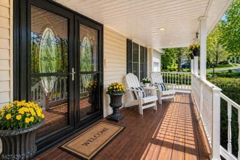 2 Log Road Jefferson NJ 07849