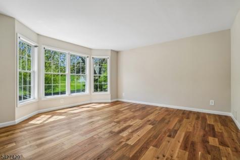 2 Log Road Jefferson NJ 07849