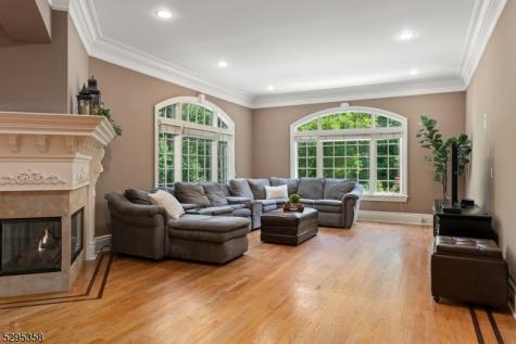7 Cobblefield Road Mendham NJ 07945