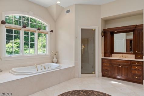 7 Cobblefield Road Mendham NJ 07945
