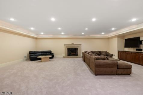 7 Cobblefield Road Mendham NJ 07945