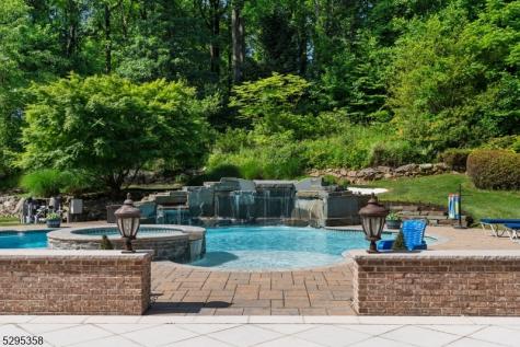 7 Cobblefield Road Mendham NJ 07945