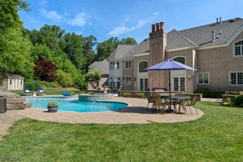 7 Cobblefield Road Mendham NJ 07945