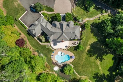 7 Cobblefield Road Mendham NJ 07945