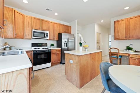 35 Hardenbergh Street Franklin NJ 08873