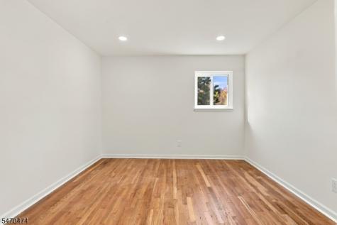 71 Fairway Drive East Hanover NJ 07936