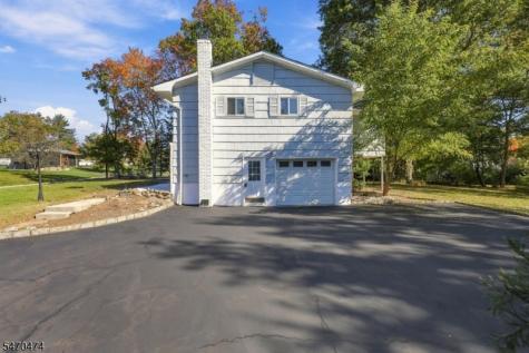 71 Fairway Drive East Hanover NJ 07936