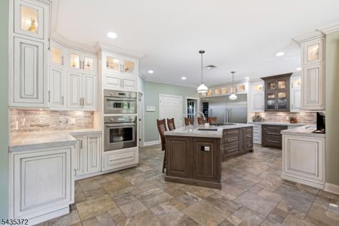 4 Winthrop Gait Road Sparta NJ 07871