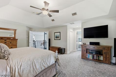 4 Winthrop Gait Road Sparta NJ 07871