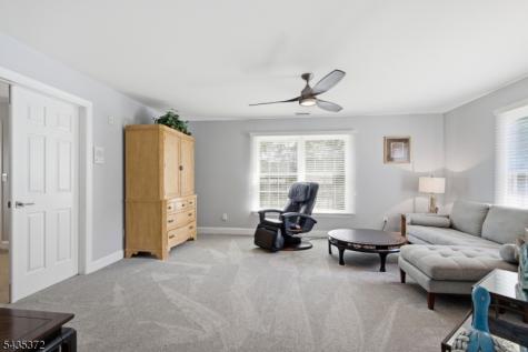 4 Winthrop Gait Road Sparta NJ 07871