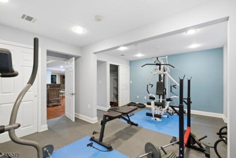 4 Winthrop Gait Road Sparta NJ 07871