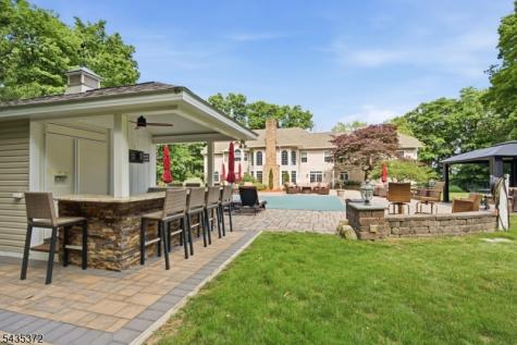4 Winthrop Gait Road Sparta NJ 07871