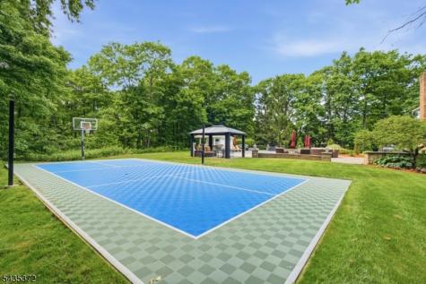 4 Winthrop Gait Road Sparta NJ 07871