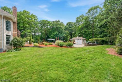 4 Winthrop Gait Road Sparta NJ 07871