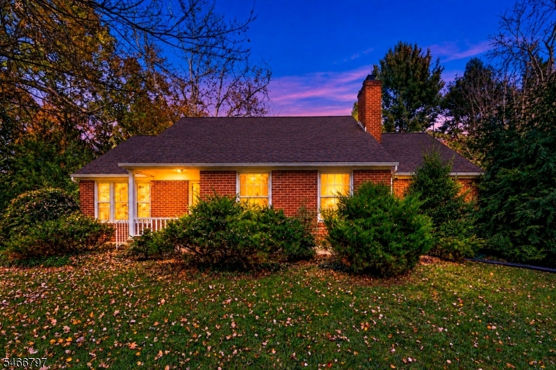 21 Chamberlain Road Jefferson NJ 07438
