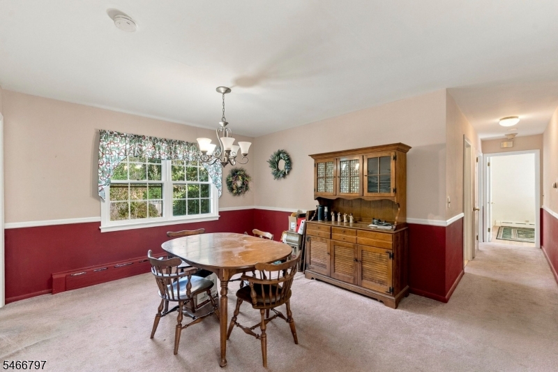 21 Chamberlain Road Jefferson NJ 07438