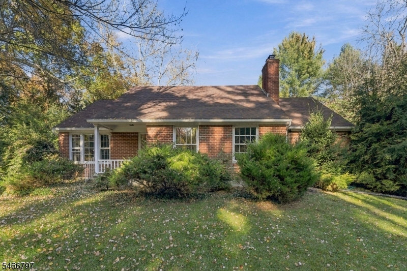 21 Chamberlain Road Jefferson NJ 07438